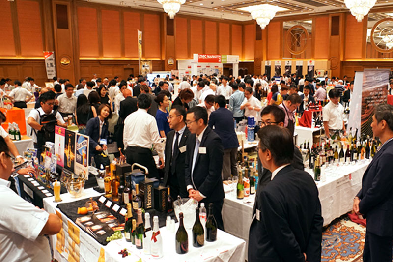 メインビジュアル:新しい商品、提案、飲み方・食べ方… 見えた! 出会えた! 2018-2019の酒類・食品トレンド