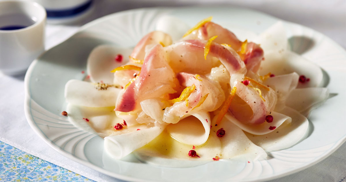メインビジュアル：〈家飲みおつまみレシピ〉かぶと鯛の柚子ドレッシングサラダ
