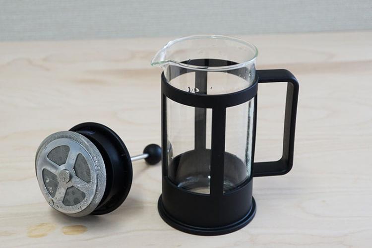 At first, make coffee by French press coffee pot