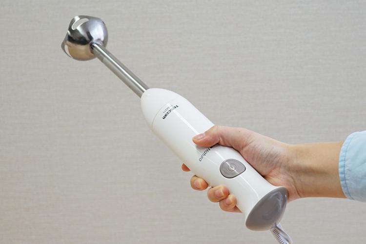 Here’s the blender. I bought it in Nitori for 2990yen (tax not included).