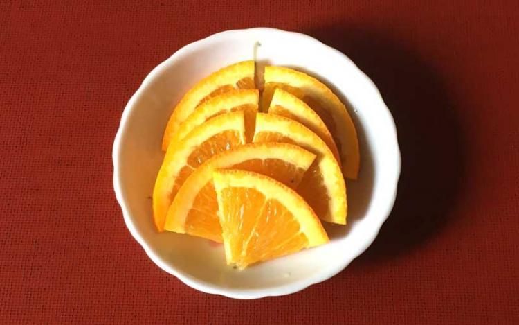 オレンジ