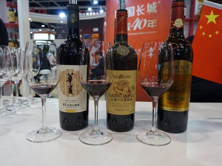 世界が注目、中国のワイン02