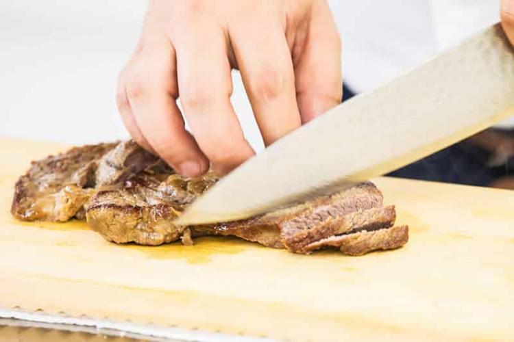 いま メキシコ飲み が熱い 本場のシェフが教えてくれたメキシコのレシピ 第1回 牛肉のタコス イエノミスタイル 家飲みを楽しむ人の情報サイト いま メキシコ飲み が熱い 本場のシェフが教えてくれたメキシコのレシピ 第1回 牛肉のタコス イエノミスタイル 家飲みを楽しむ人の情報サイト