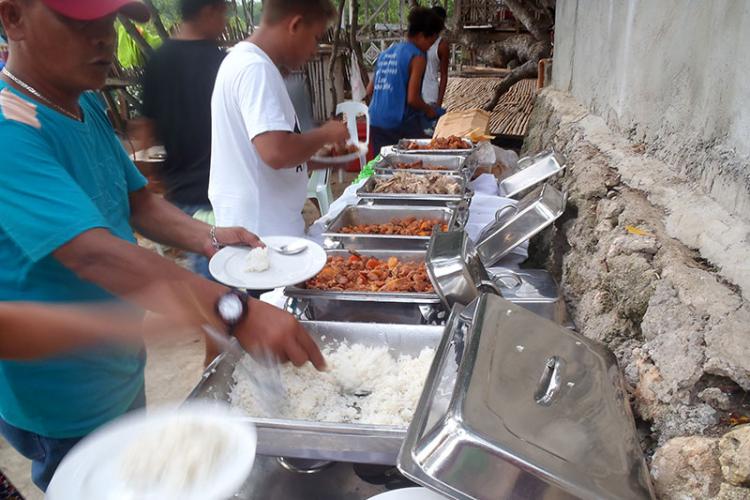 ビュッフェスタイル