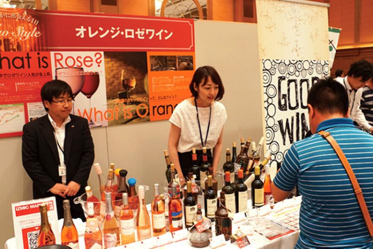 ロゼワイン、オレンジワインをイズミックが企画展示