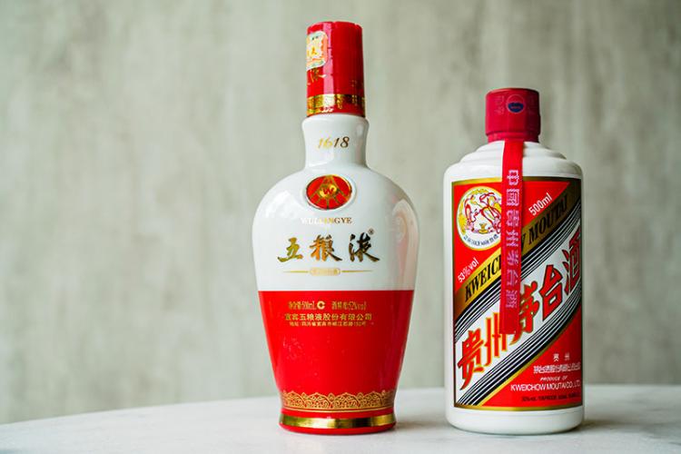 中国酒「白酒（バイジュウ）」とはどんなお酒？ アルコール度数や飲み