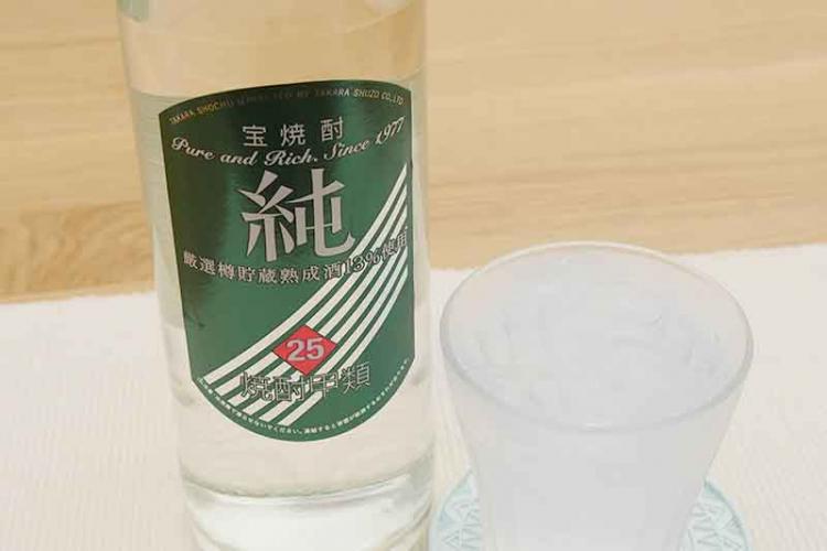 甲類焼酎を飲み比べてみた 本当に違いはあるのか イエノミスタイル 家飲みを楽しむ人の情報サイト 甲類焼酎を飲み比べてみた 本当に違いはあるのか イエノミスタイル 家飲みを楽しむ人の情報サイト