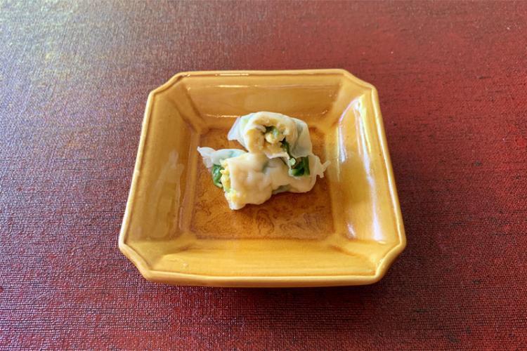 炒り玉子の水餃子(断面)