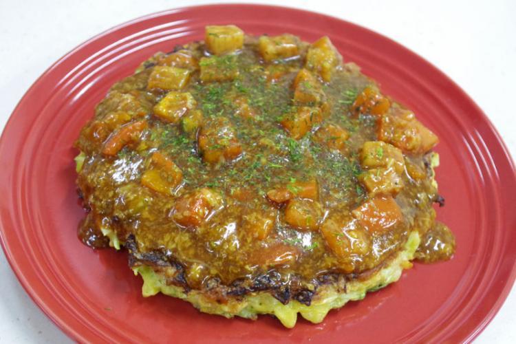 トマトとチーズのお好み焼き