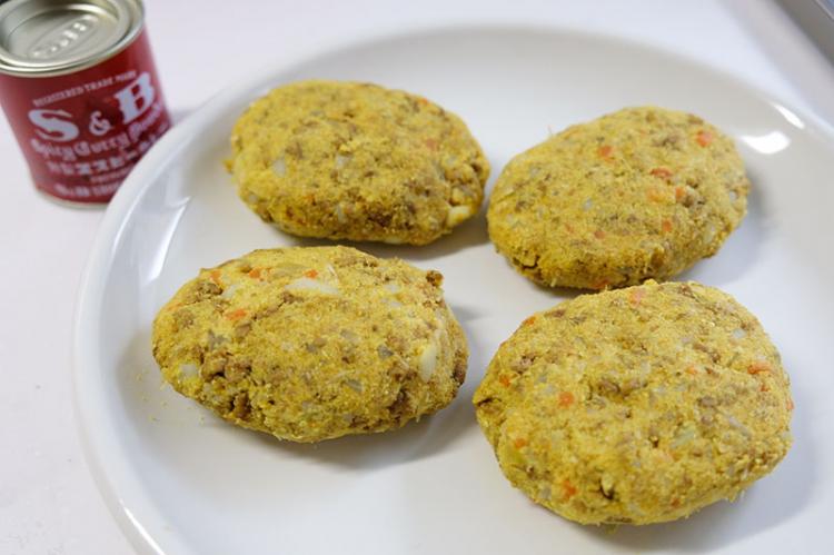 ゼリーフライ カレー味