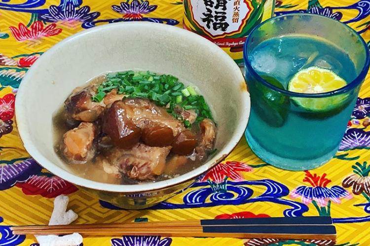 ぬきで一杯その④ ソーキそば×泡盛
