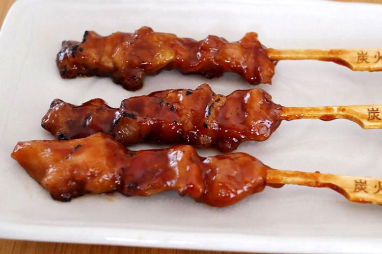 炭火鶏もも串