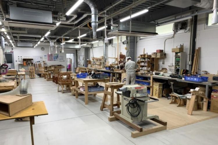 剣菱酒造の木工所