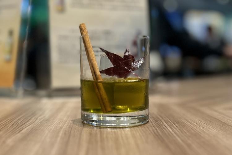 一杯目にオーダーした秋のカクテル