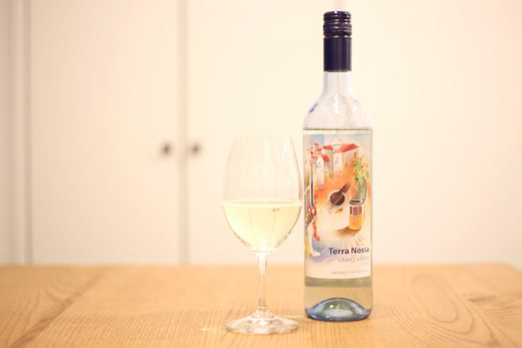 緑のワイン ポルトガルの微発泡ワイン ヴィーニョ ヴェルデ とは イエノミスタイル 家飲みを楽しむ人の情報サイト 緑のワイン ポルトガルの微発泡ワイン ヴィーニョ ヴェルデ とは イエノミスタイル 家飲みを楽しむ人の情報サイト
