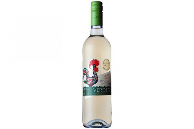 緑のワイン ポルトガルの微発泡ワイン ヴィーニョ ヴェルデ とは イエノミスタイル 家飲みを楽しむ人の情報サイト