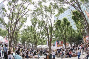 けやき広場フェス風景